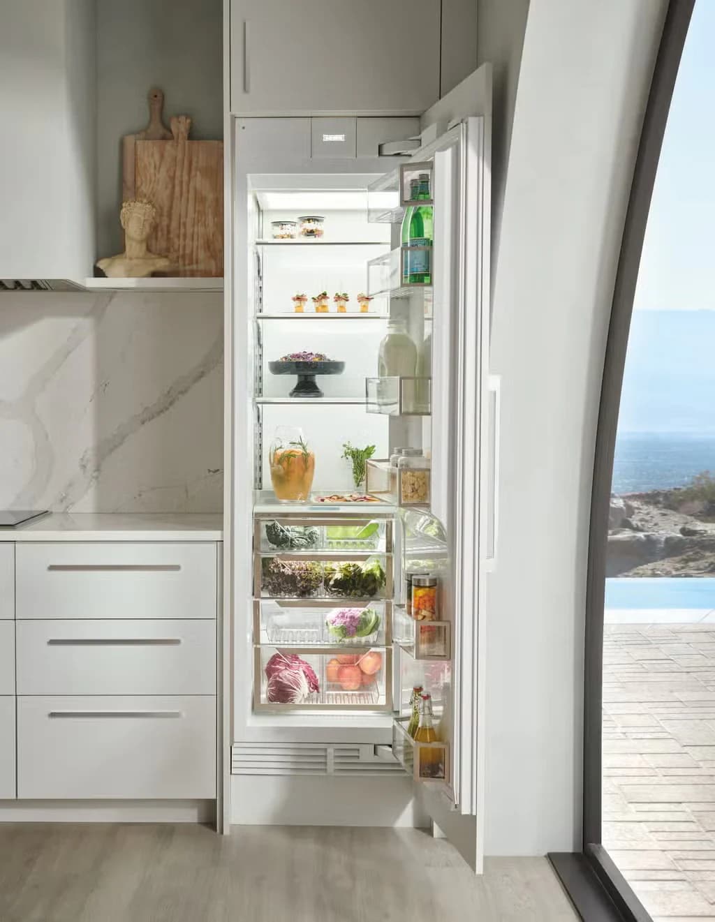 Designer Column Refrigerator feature detail