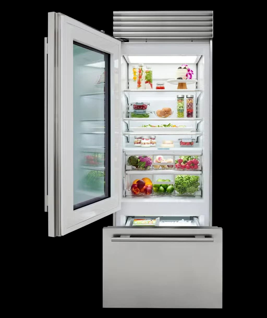 Classic Over-and-Under Refrigerator/Freezer with Glass Door feature detail