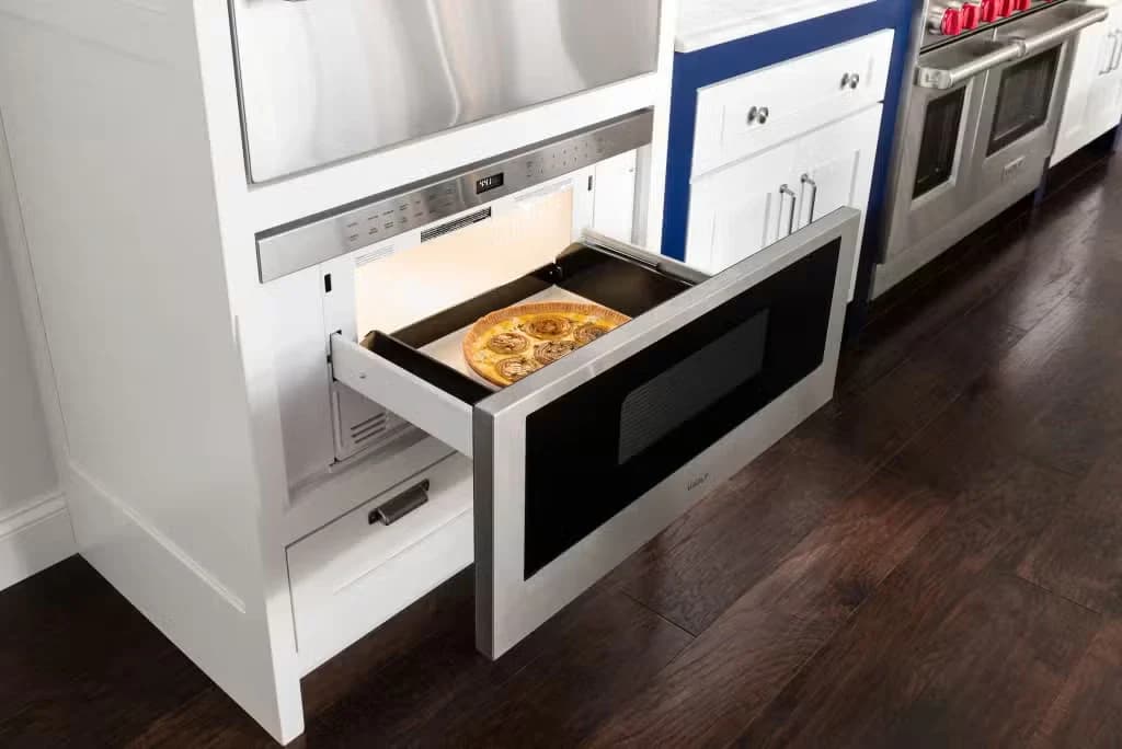 30" Professional Drawer Microwave detail