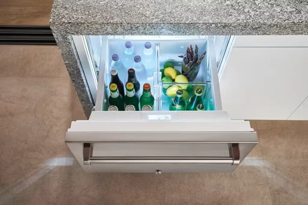24" Designer Outdoor Refrigerator Drawers - Panel Ready detail