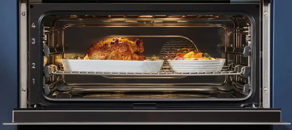 M Series Transitional Convection Steam Oven feature detail